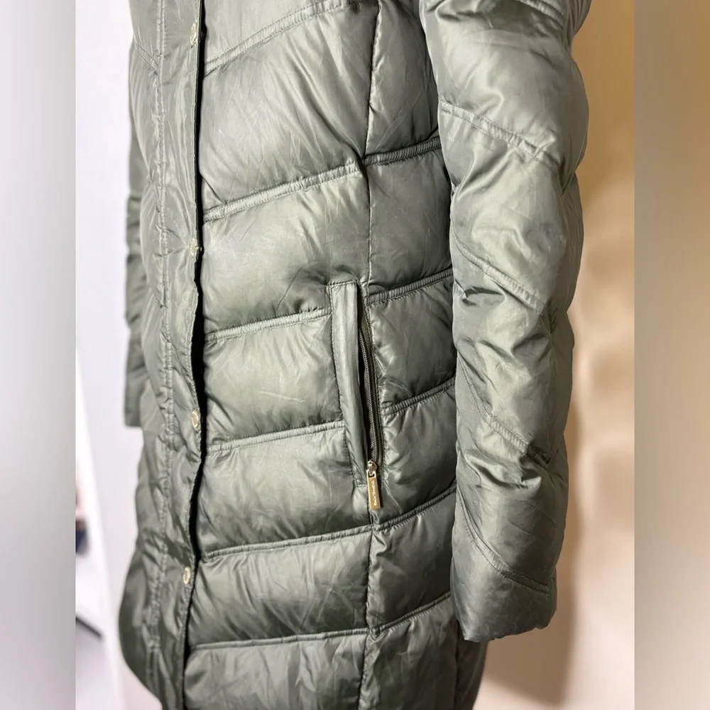 Michael Kors Olive Puffer Jacket with Fur Trim - Picture 2 of 15
